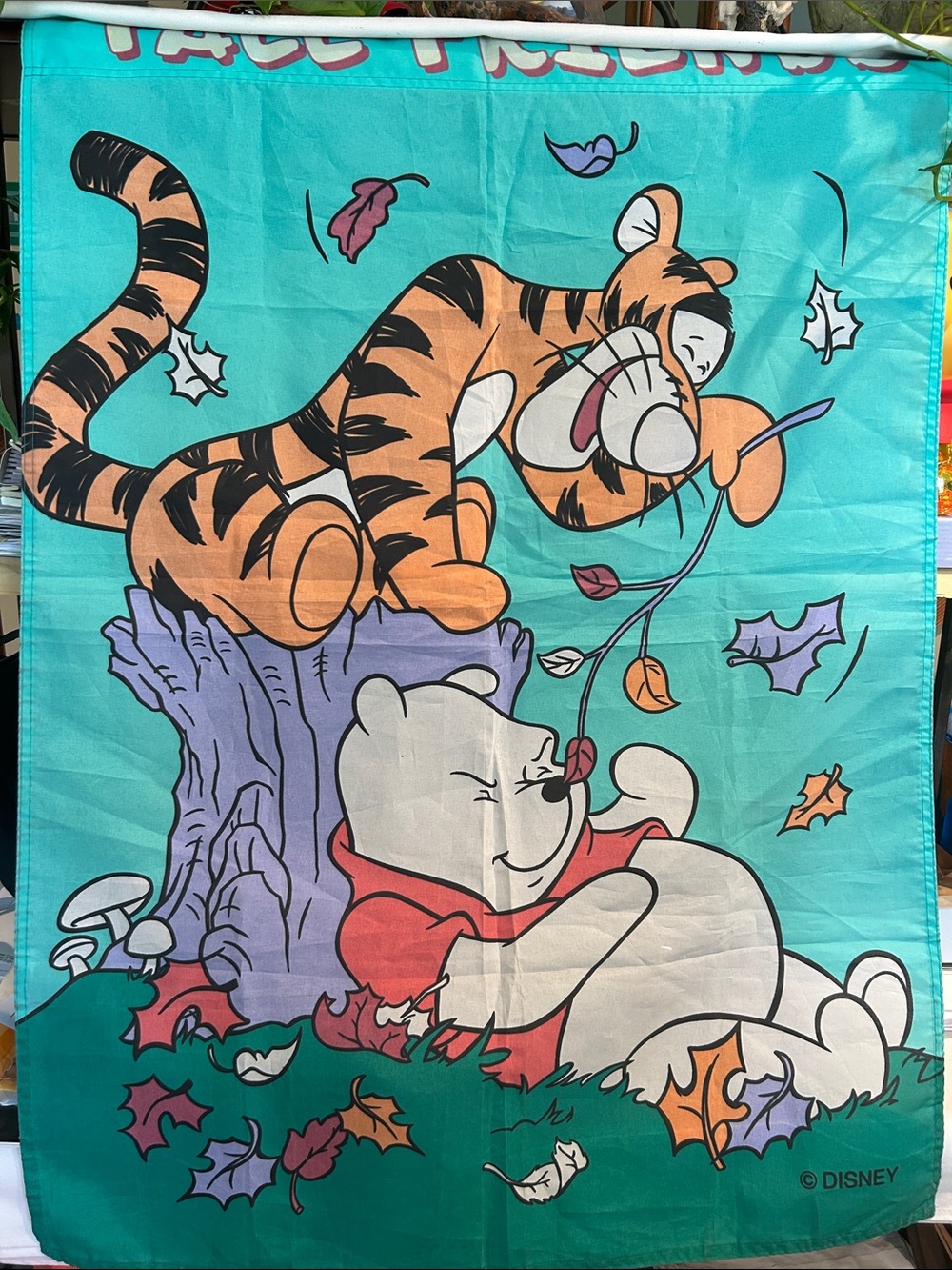 Winnie the Pooh & Tigger Fall Friends Flag
